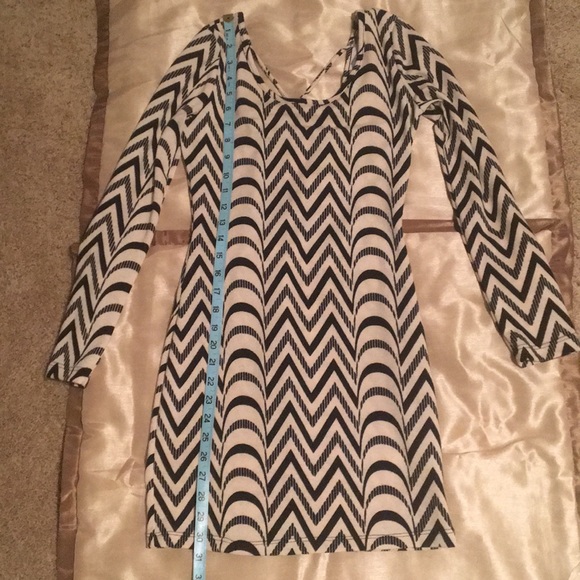 Chevron Striped Long Sleeve Mini Dress - Picture 6 of 6